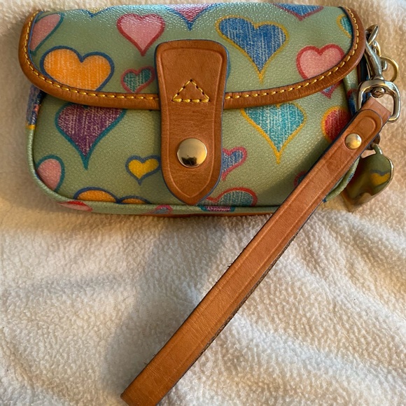 Dooney & Bourke Handbags - EUC Vintage Dooney and Burke Light Green Wristlet With Hearts and HeartTag